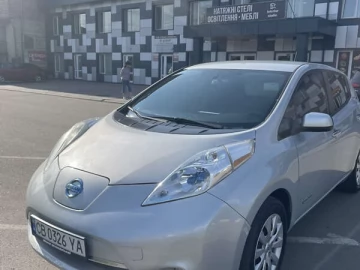 Авто Nissan Leaf 2013 № 7752048
