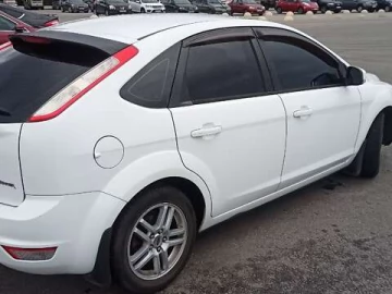Авто Ford Focus 2010 № 7752057