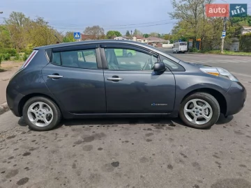 Авто Nissan Leaf 2013 № 7752064