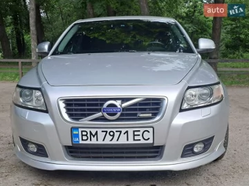 Авто Volvo V50 2011 № 7752097