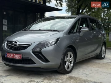 Авто Opel Zafira Tourer 2011 № 7752101