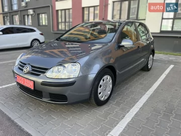 Авто Volkswagen Golf 2005 № 7752455