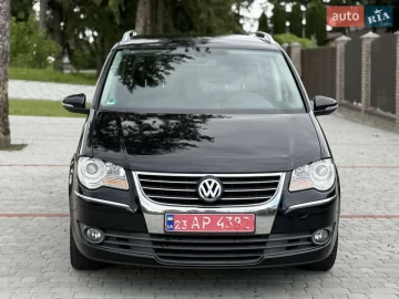 Авто Volkswagen Touran 2010 № 7752522