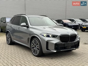 Авто BMW X5 2023 № 7752727