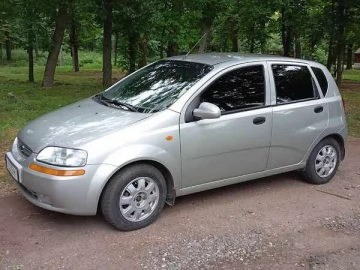Авто Chevrolet Aveo 2005 № 7752753
