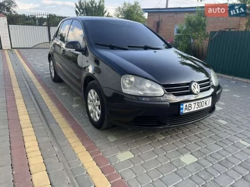 Авто Volkswagen Golf 2004 № 7752815