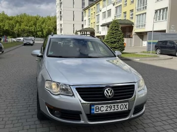 Авто Volkswagen Passat 2010 № 7752880