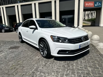 Авто Volkswagen Passat 2016 № 7752993
