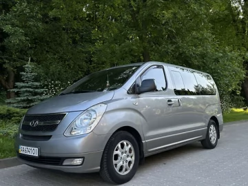 Авто Hyundai H-1 2012 № 7753003