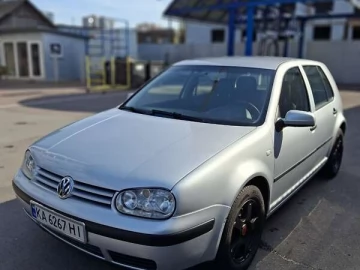 Авто Volkswagen Golf 2002 № 7753159