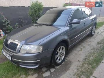 Авто Skoda Superb 2003 № 7753210