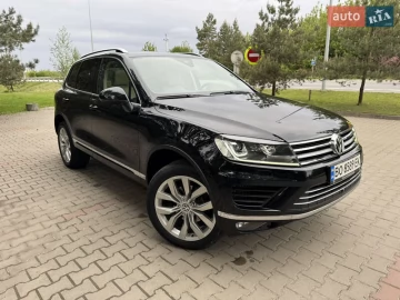 Авто Volkswagen Touareg 2016 № 7753383