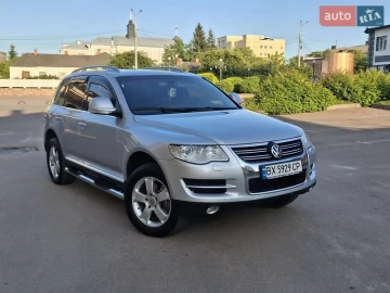 Авто Volkswagen Touareg 2008 № 7753402