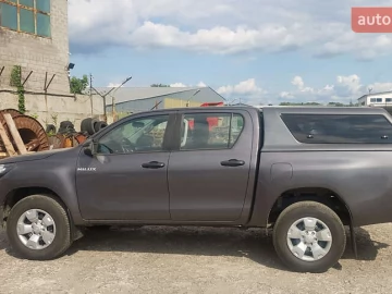 Авто Toyota Hilux 2019 № 7753498
