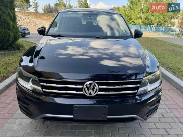 Авто Volkswagen Tiguan 2018 № 7753573