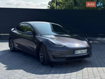 Авто Tesla Model 3 2022 № 7753578