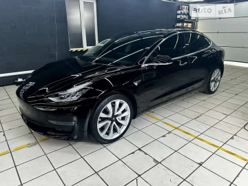 Авто Tesla Model 3 2019 № 7753579
