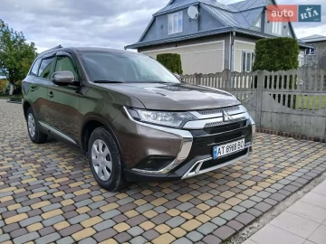 Авто Mitsubishi Outlander 2021 № 7753702