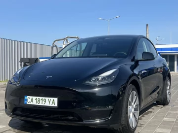 Авто Tesla Model Y 2023 № 7753720