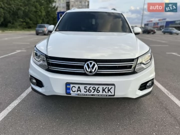 Авто Volkswagen Tiguan 2015 № 7753859