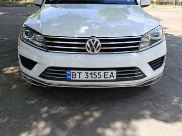 Авто Volkswagen Touareg 2015 № 7753867