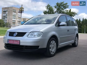 Авто Volkswagen Touran 2006 № 7753949