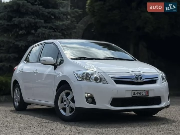Авто Toyota Auris 2011 № 7753990