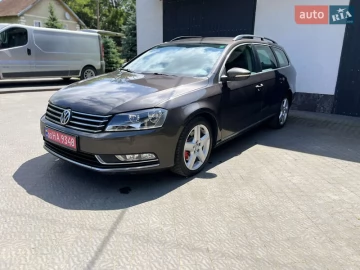 Авто Volkswagen Passat 2013 № 7753999