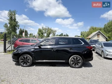 Авто Mitsubishi Outlander 2018 № 7754009