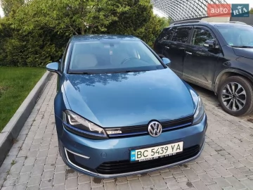 Авто Volkswagen E-Golf 2014 № 7754153