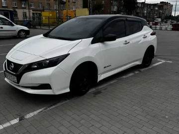 Авто Nissan Leaf 2018 № 7754196