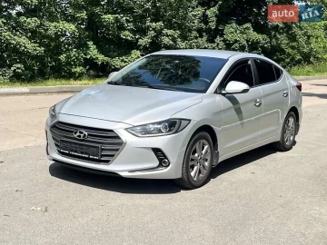 Авто Hyundai Elantra 2018 № 7754199