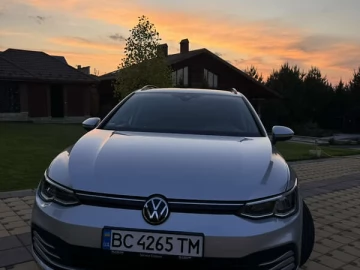 Авто Volkswagen Golf 2021 № 7754233