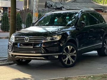 Авто Volkswagen Touareg 2017 № 7754251