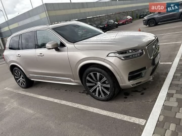 Авто Volvo Xc90 2023 № 7754258