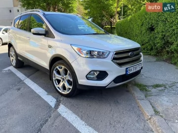 Авто Ford Escape 2016 № 7754348