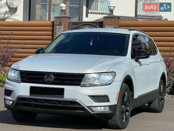 Авто Volkswagen Tiguan 2017 № 7754370