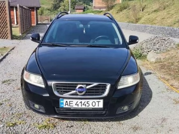 Авто Volvo V50 2010 № 7754492