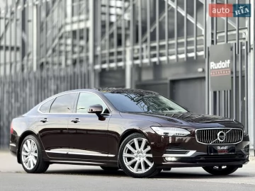 Авто Volvo S90 2019 № 7754693