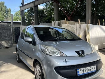 Авто Peugeot 107 2008 № 7754729