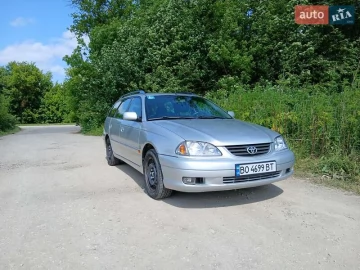Авто Toyota Avensis 2001 № 7754742