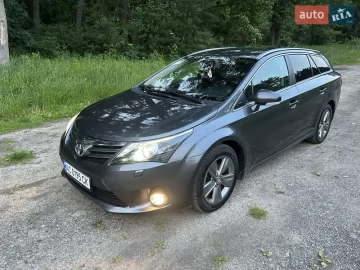Авто Toyota Avensis 2015 № 7754870