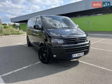 Авто Volkswagen Multivan 2010 № 7755006