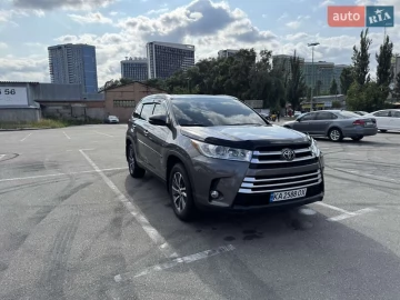 Авто Toyota Highlander 2019 № 7755031