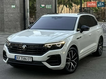 Авто Volkswagen Touareg 2020 № 7755045