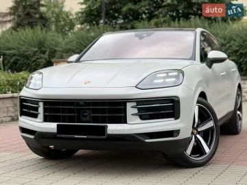 Авто Porsche Cayenne 2023 № 7755054