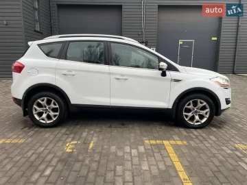 Авто Ford Kuga 2012 № 7755225