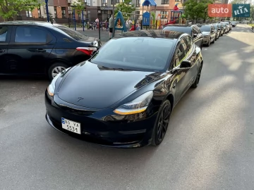 Авто Tesla Model 3 2019 № 7755624