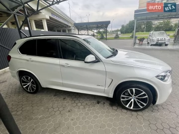 Авто BMW X5 2015 № 7755714