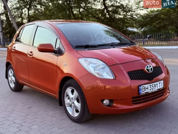 Авто Toyota Yaris 2007 № 7755801